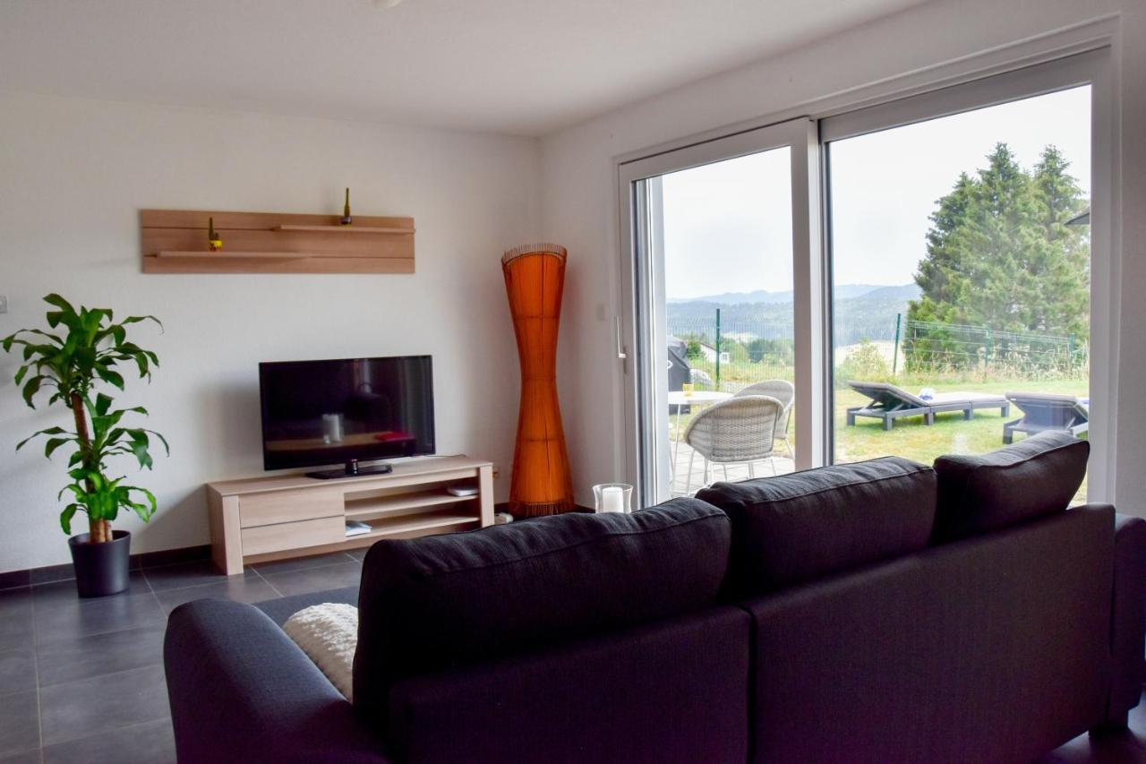 Apartament Chez Julia Tramelan Zewnętrze zdjęcie